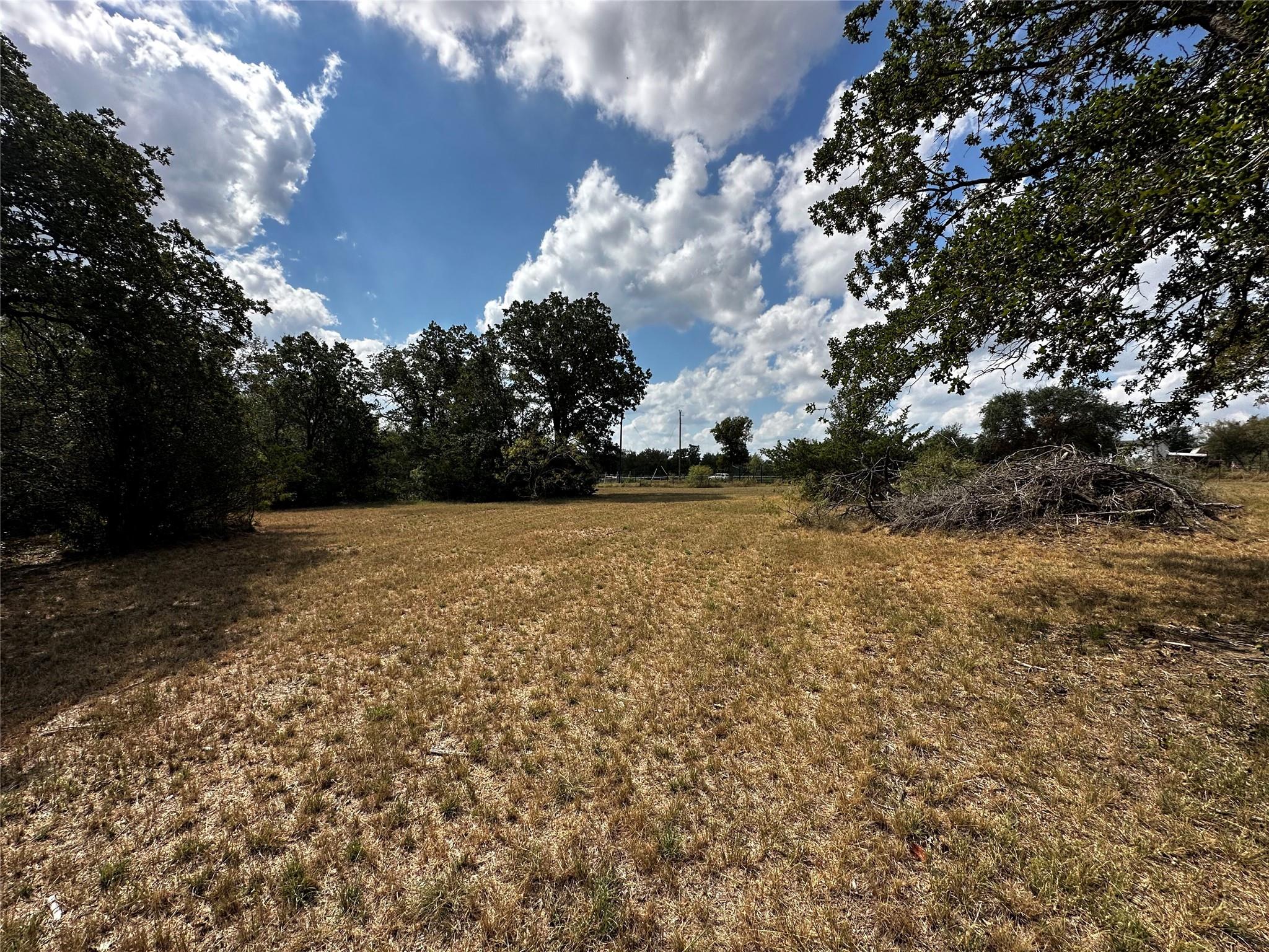 1535 Old Colony Line Road Dale TX 78616