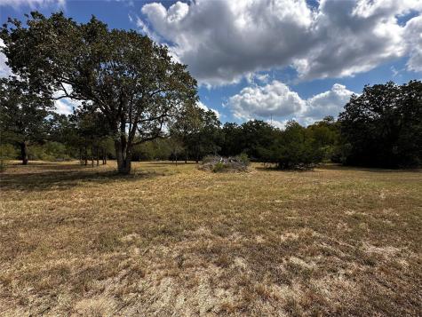 1535 Old Colony Line Road Dale TX 78616