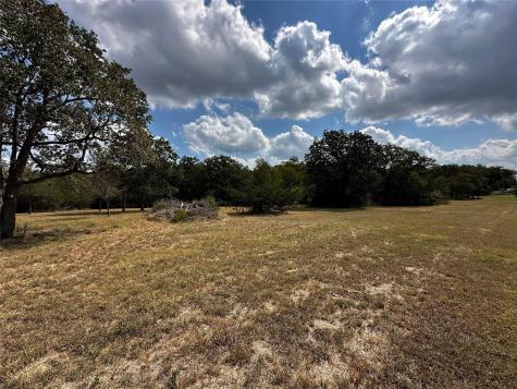 1535 Old Colony Line Road Dale TX 78616
