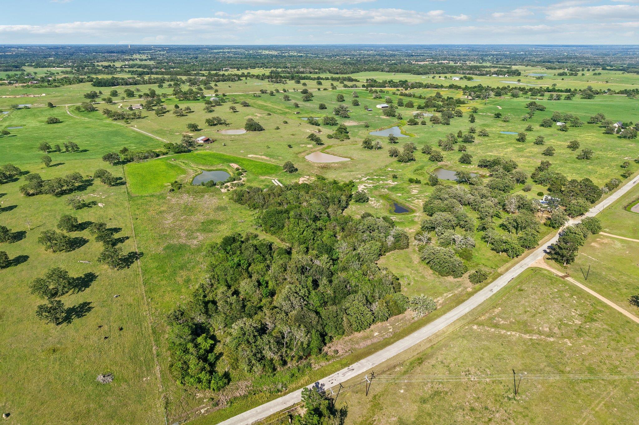 6 Acres County Road 211 Giddings TX 78942