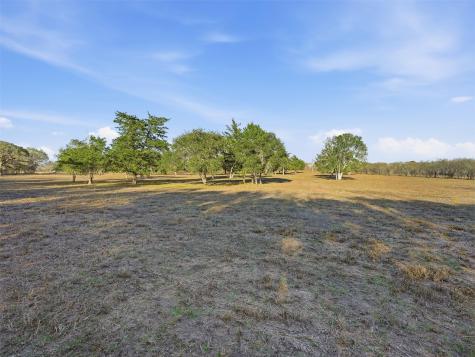 1123 Dunn Street Yoakum TX 77995