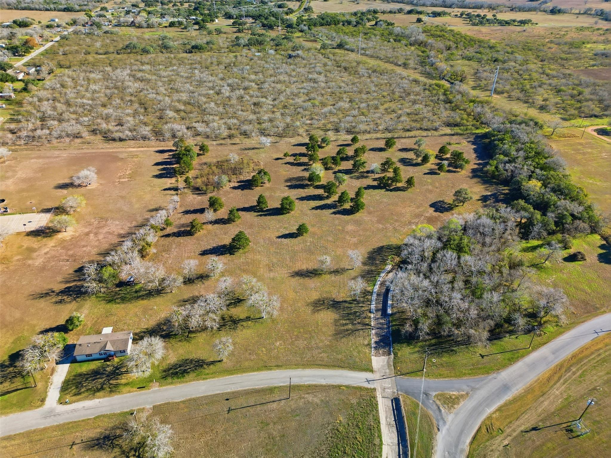 1123 Dunn Street Yoakum TX 77995