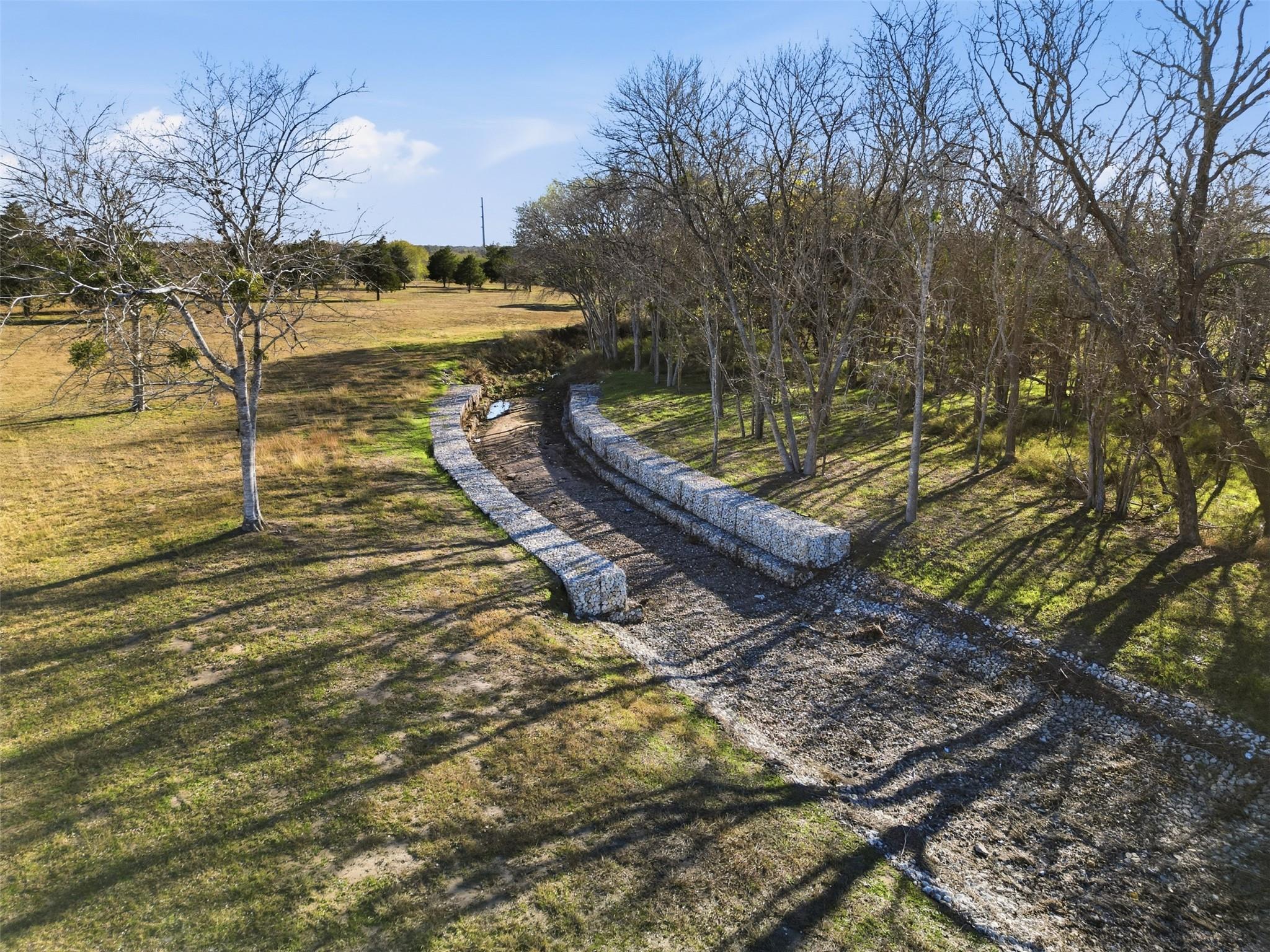 1123 Dunn Street Yoakum TX 77995
