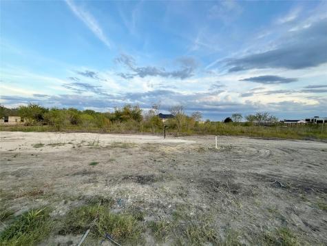 390 Engelke Road Niederwald TX 78640