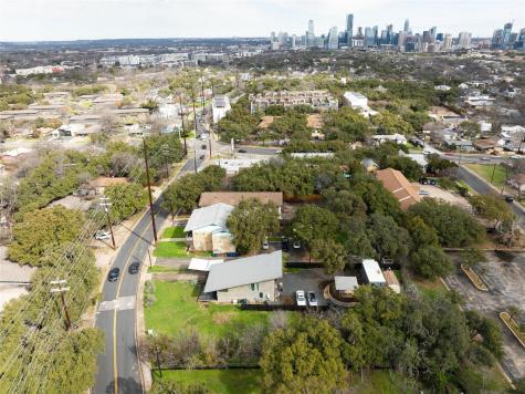 2421 S 5th Street Austin TX 78704