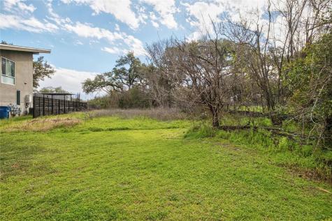 2421 S 5th Street Austin TX 78704