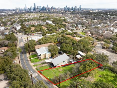 2421 S 5th Street Austin TX 78704