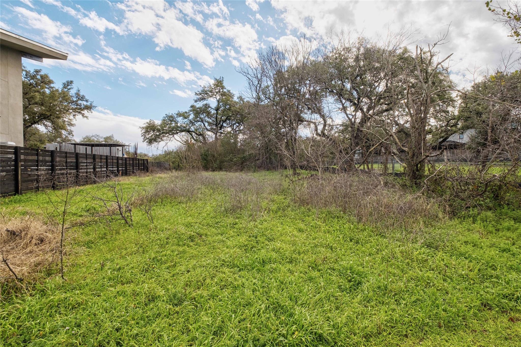 2421 S 5th Street Austin TX 78704