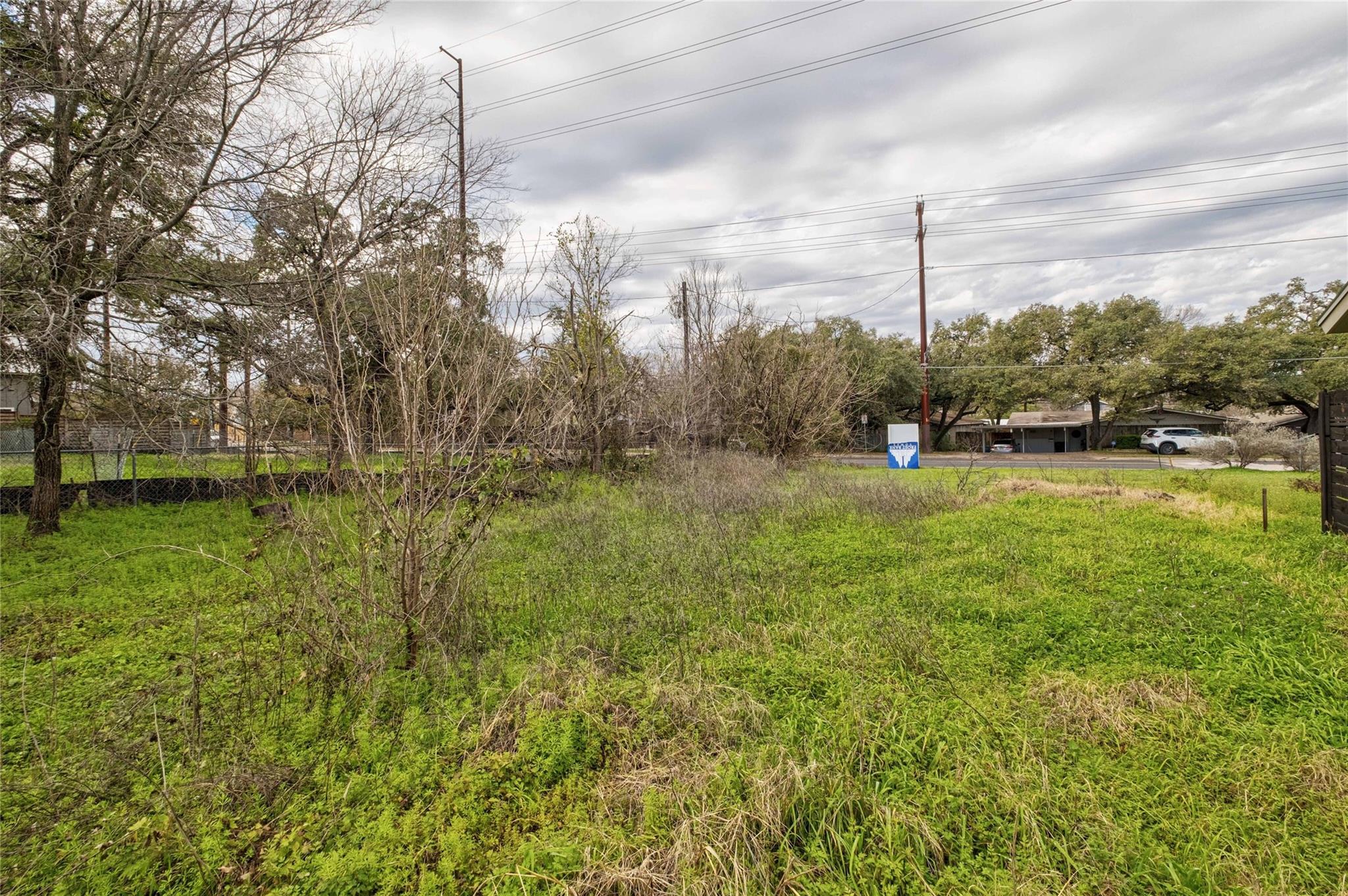 2421 S 5th Street Austin TX 78704