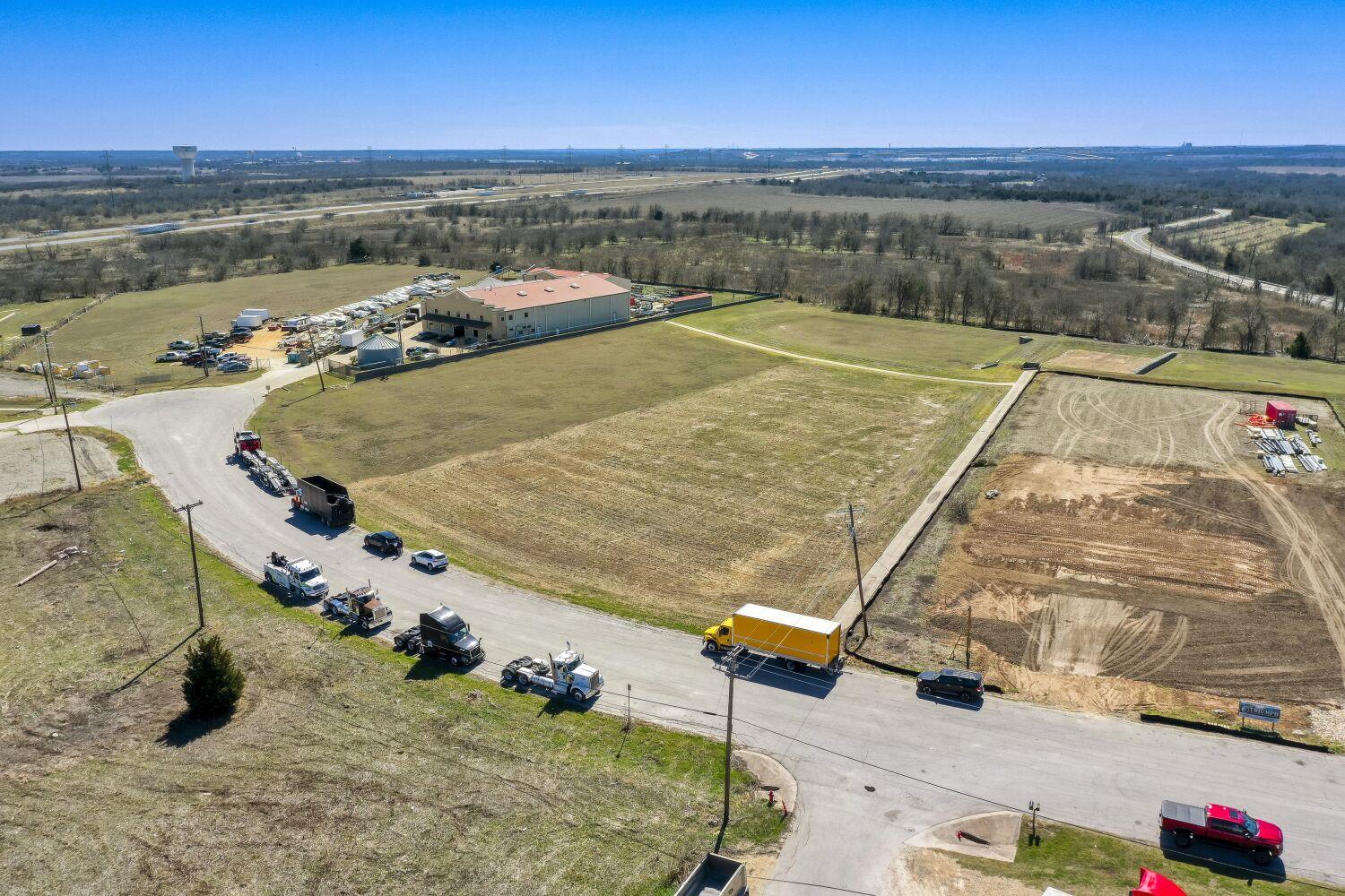 6901 Lee Manor Cove Manor TX 78653