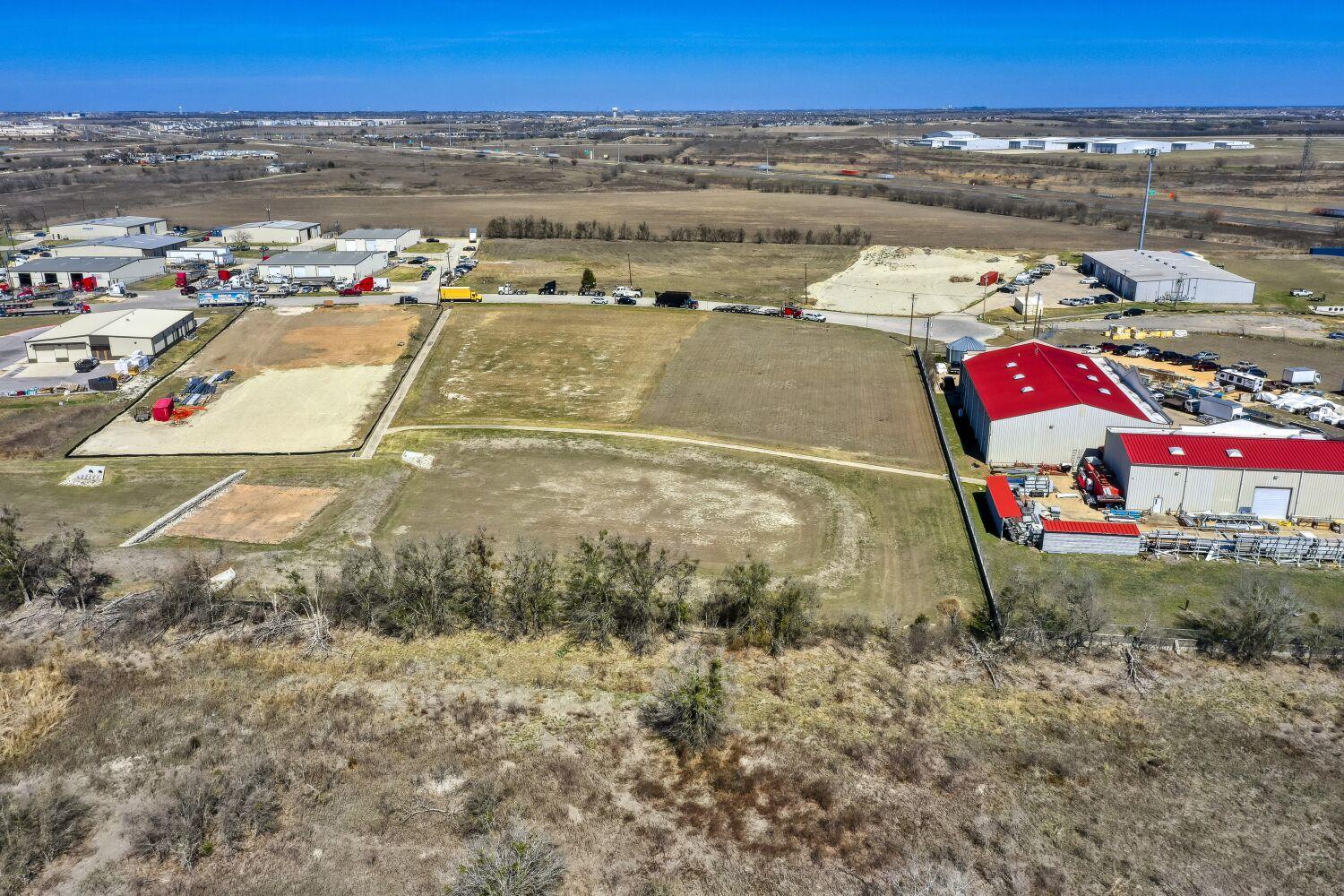 6901 Lee Manor Cove Manor TX 78653