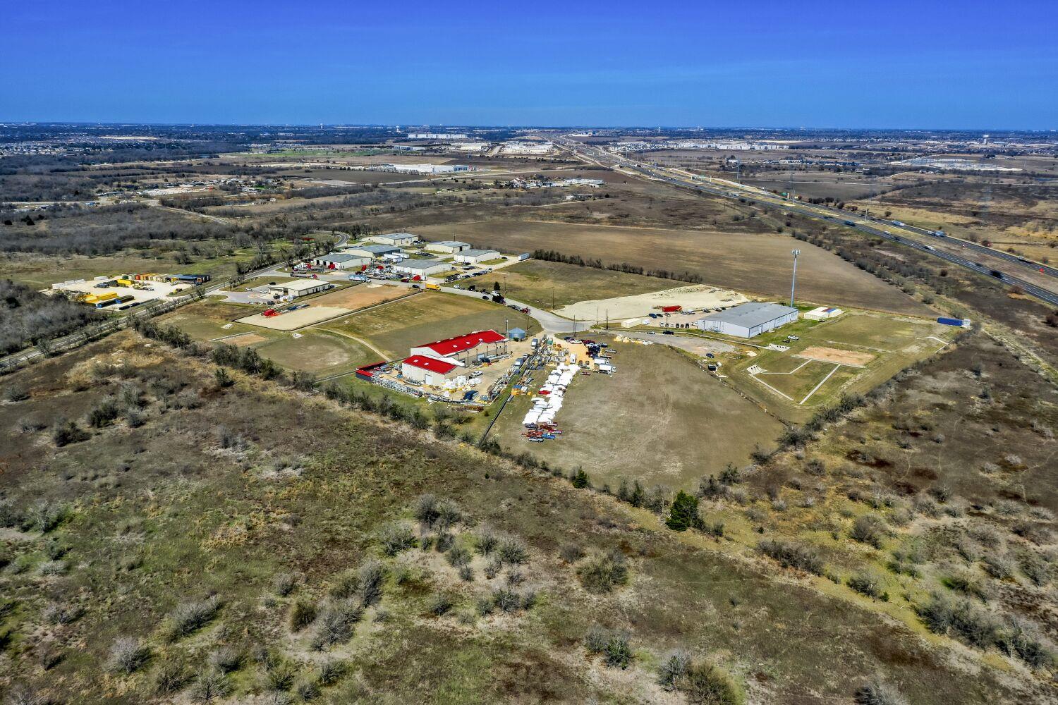 6901 Lee Manor Cove Manor TX 78653