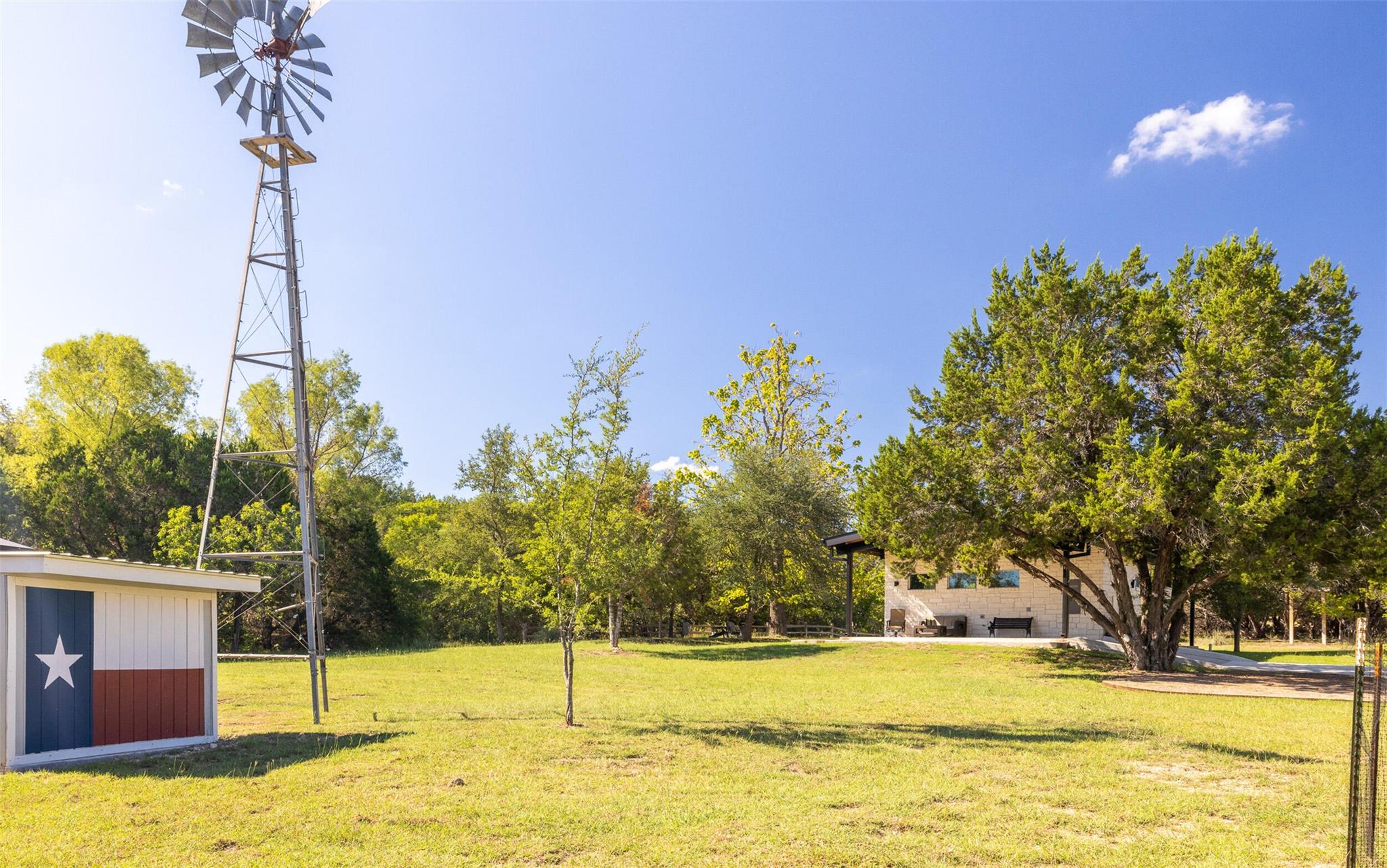 10501 Lake Park Drive Dripping Springs TX 78620