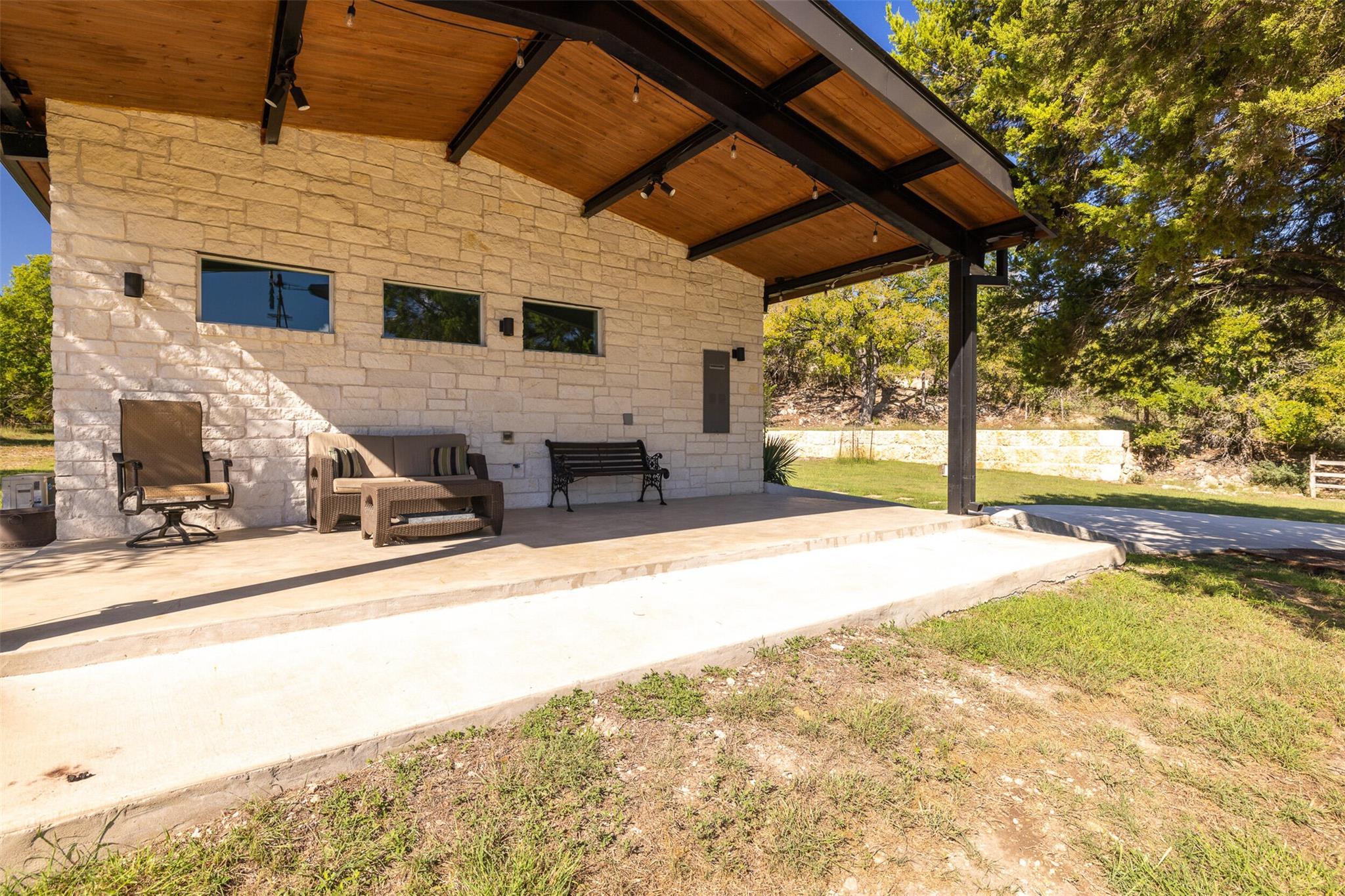 10501 Lake Park Drive Dripping Springs TX 78620