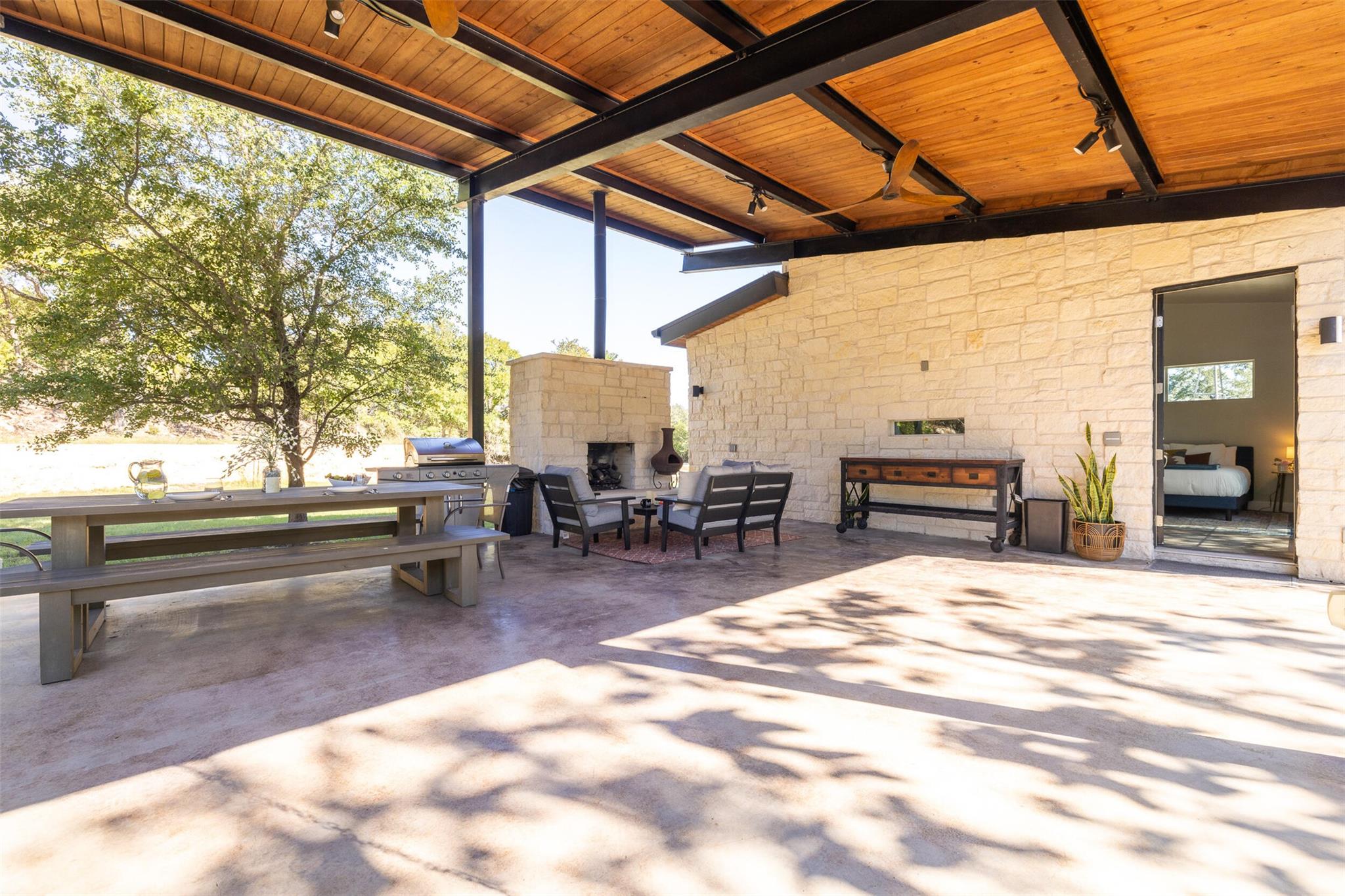 10501 Lake Park Drive Dripping Springs TX 78620