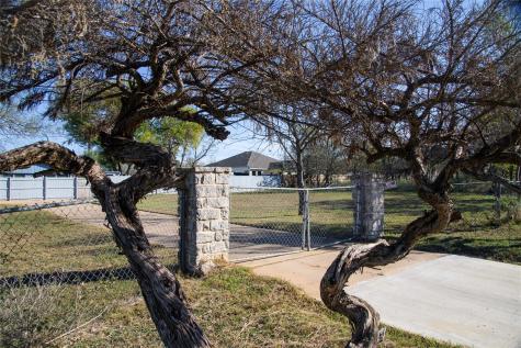 464 Fir Lane Cottonwood Shores TX 78657