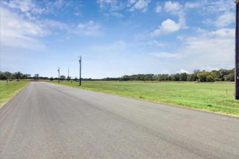 137 Waterbuck Way Rosanky TX 78953