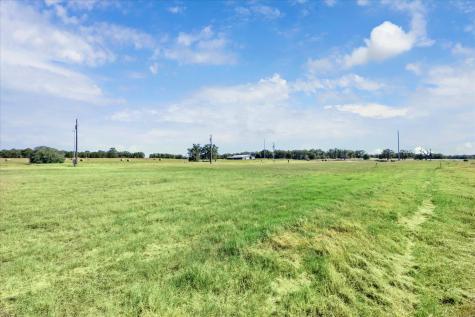 137 Waterbuck Way Rosanky TX 78953