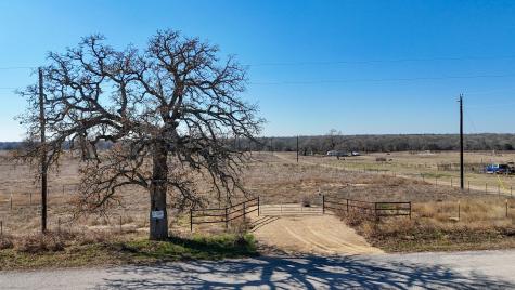 8150 Old Colony Line Road Dale TX 78616