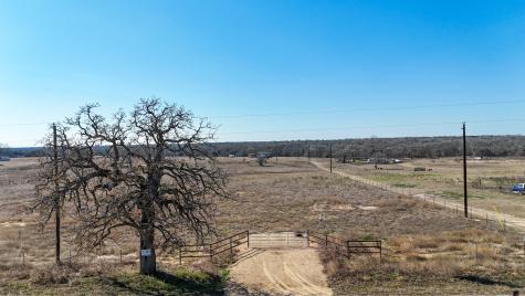 8150 Old Colony Line Road Dale TX 78616