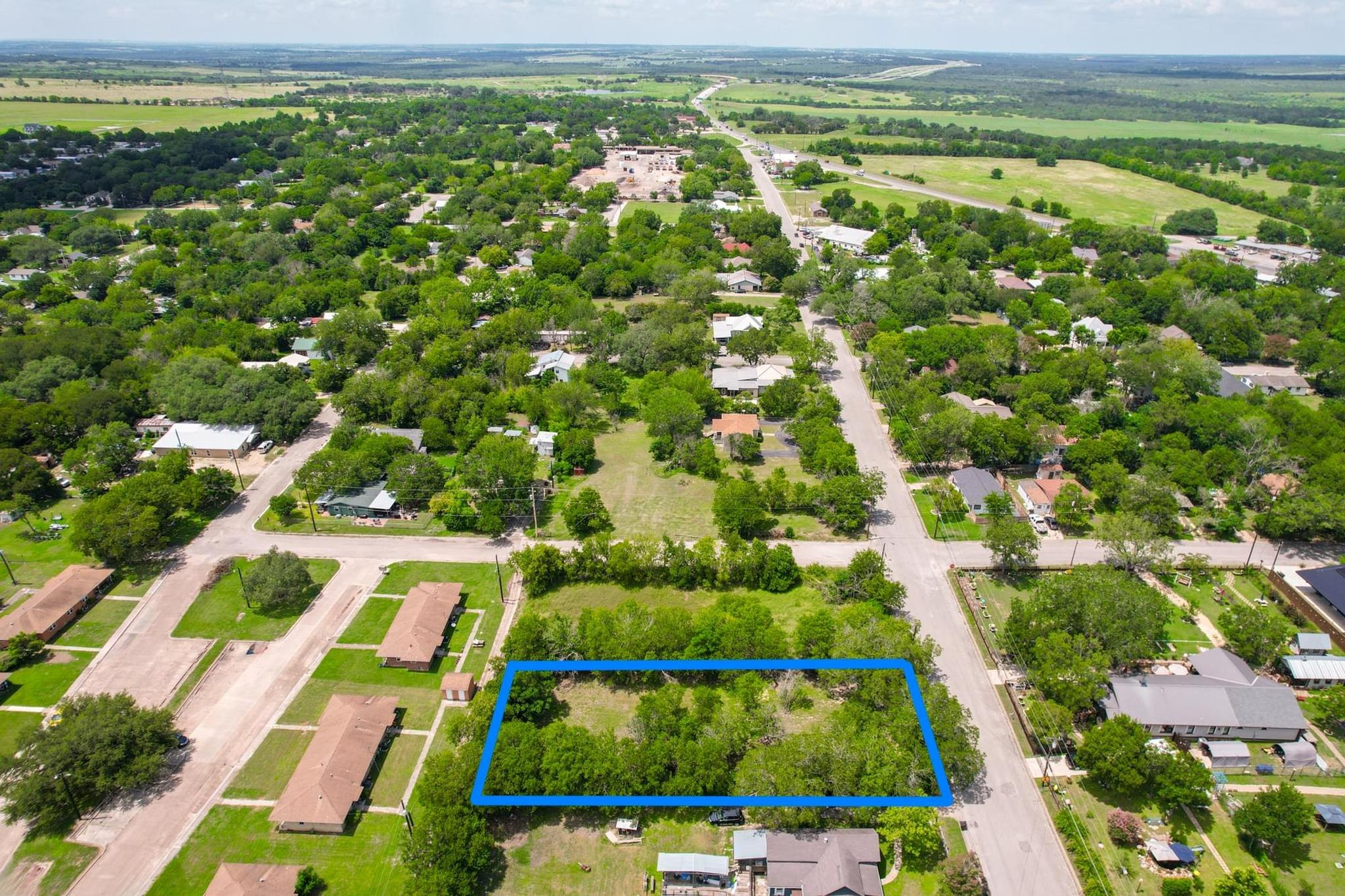821 Blanco Lockhart TX 78644