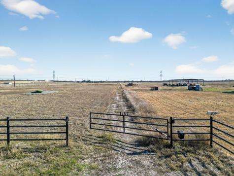 1557 Scull Road San Marcos TX 78666
