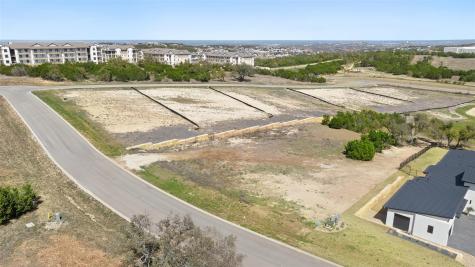 5713 Twin Peaks Trace Austin TX 78738