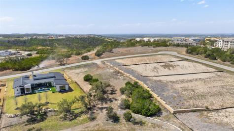 5713 Twin Peaks Trace Austin TX 78738