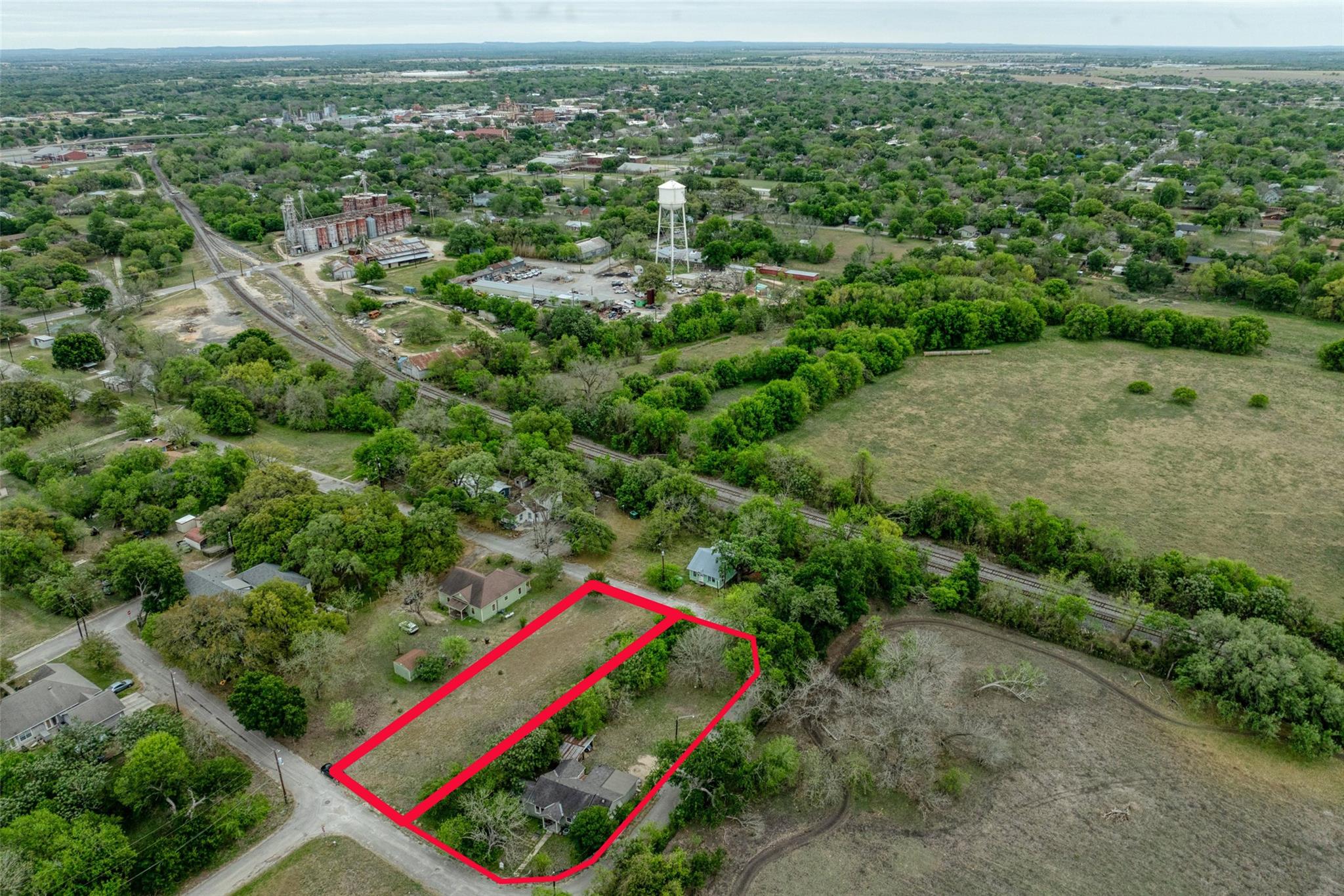 1002 Proctor Street Lockhart TX 78644