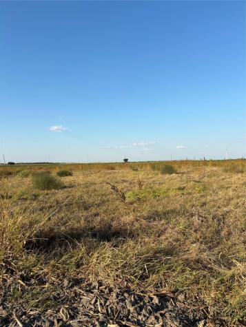 305 County Road 134 Burlington TX 76519