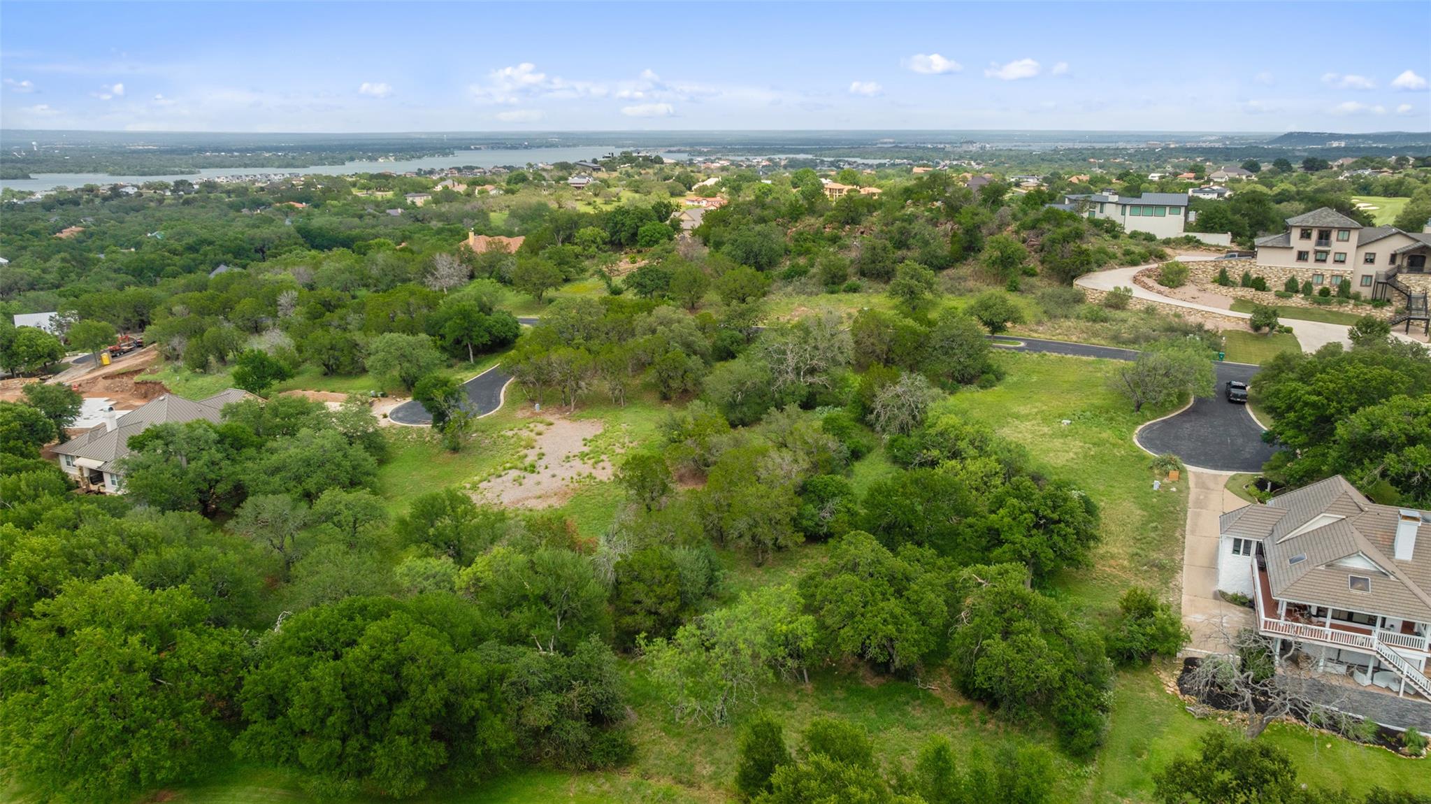 W28039 Wild Horses Horseshoe Bay TX 78657
