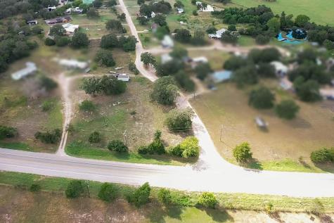 113 Hannah Road Smithville TX 78957