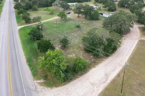 113 Hannah Road Smithville TX 78957