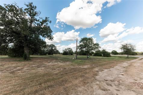113 Hannah Road Smithville TX 78957