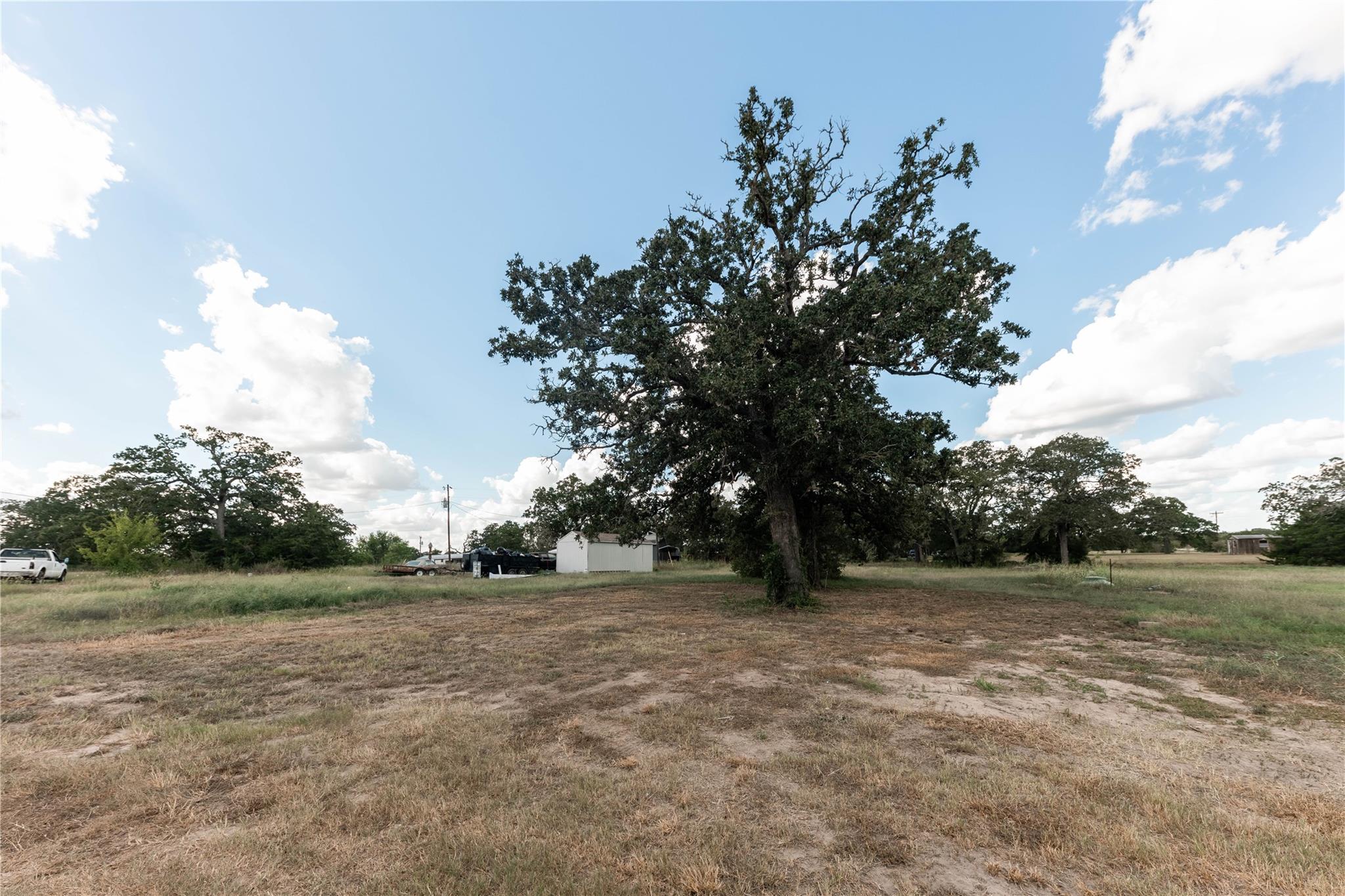 113 Hannah Road Smithville TX 78957