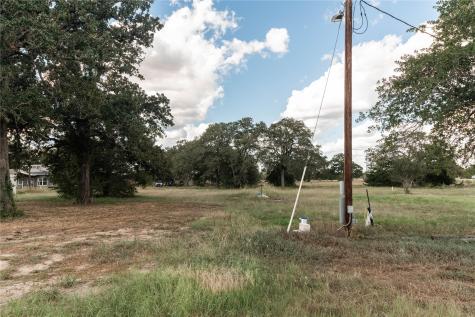 113 Hannah Road Smithville TX 78957