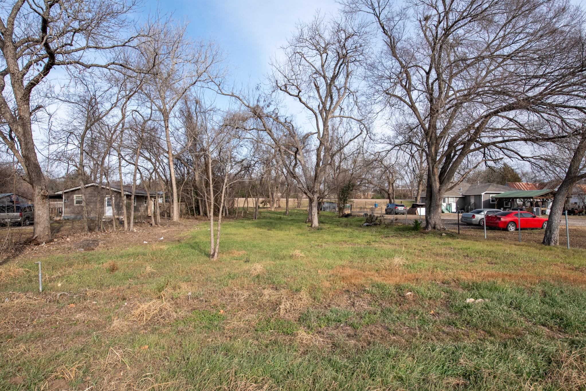 418 S Avenue D Avenue Elgin TX 78621
