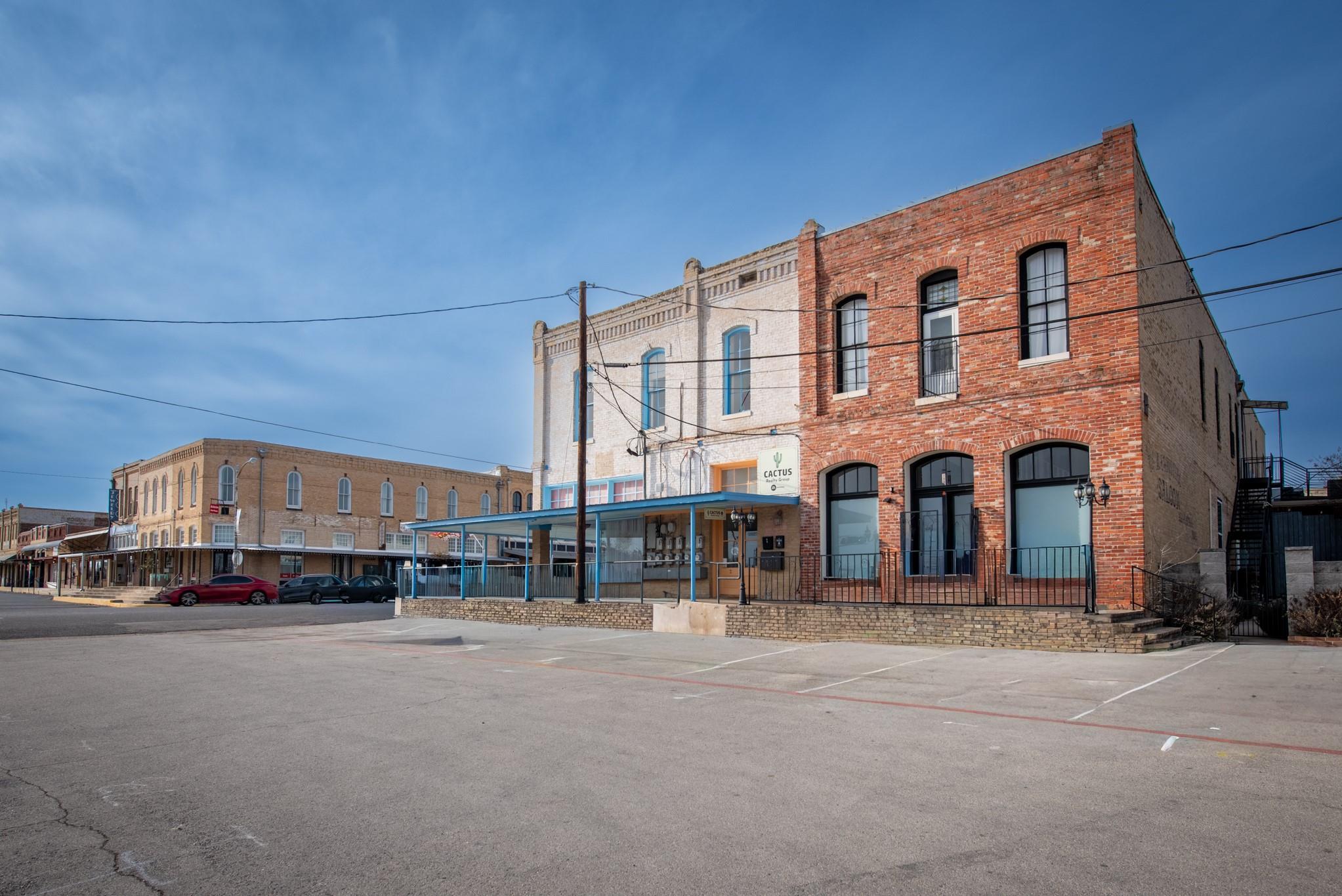 418 S Avenue D Avenue Elgin TX 78621