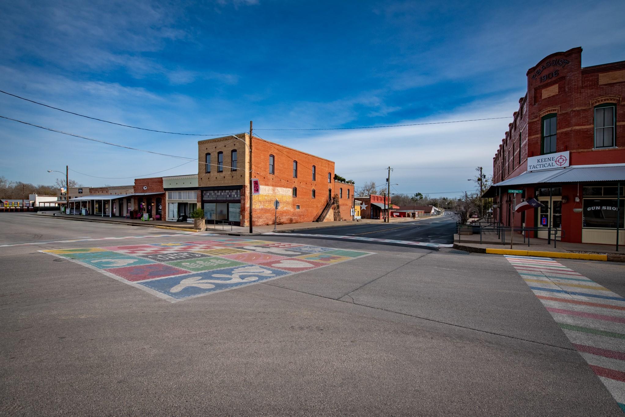 418 S Avenue D Avenue Elgin TX 78621