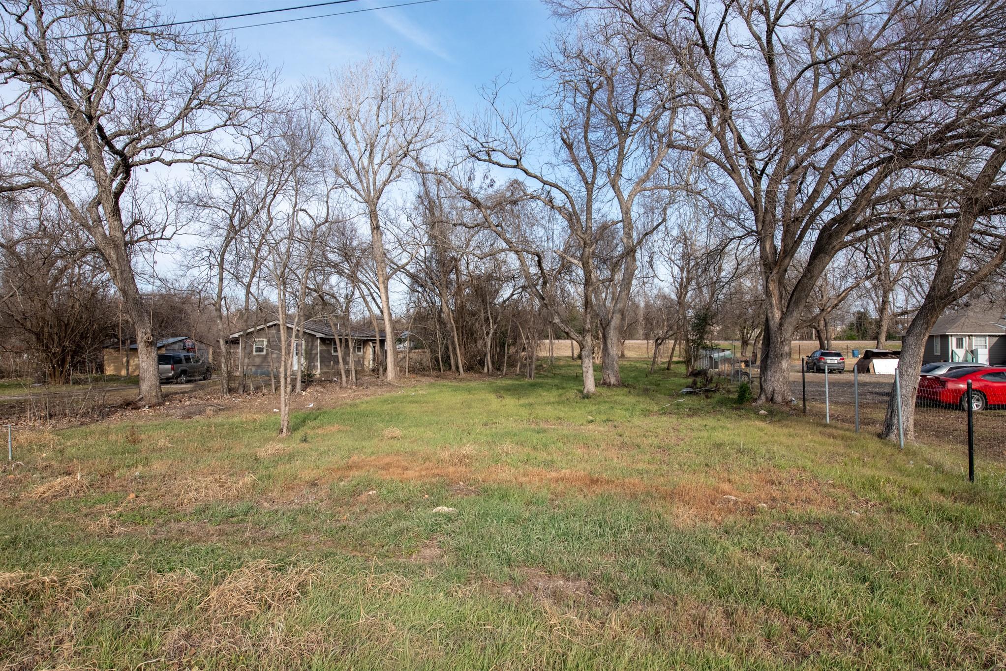 418 S Avenue D Avenue Elgin TX 78621