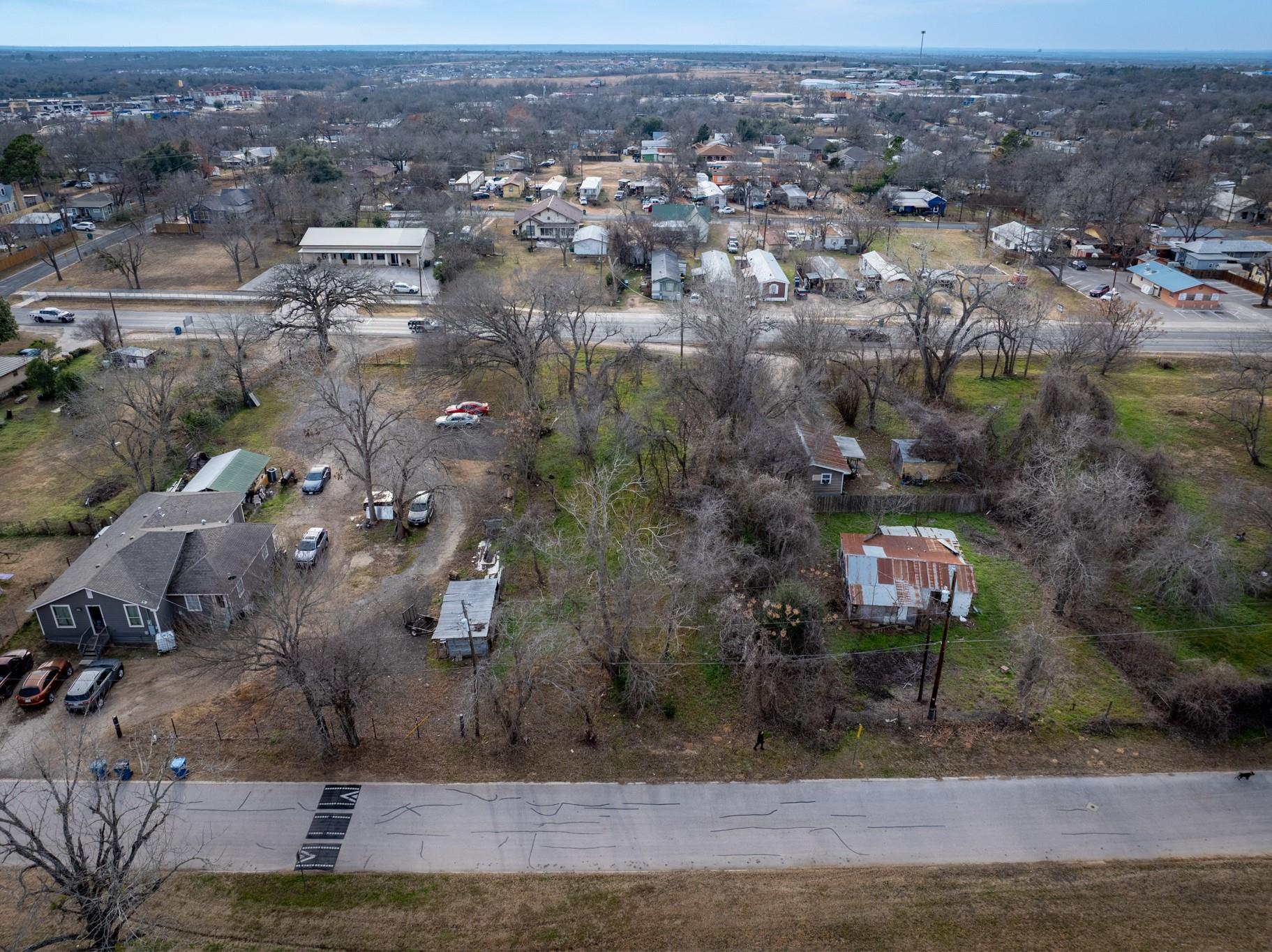 418 S Avenue D Avenue Elgin TX 78621