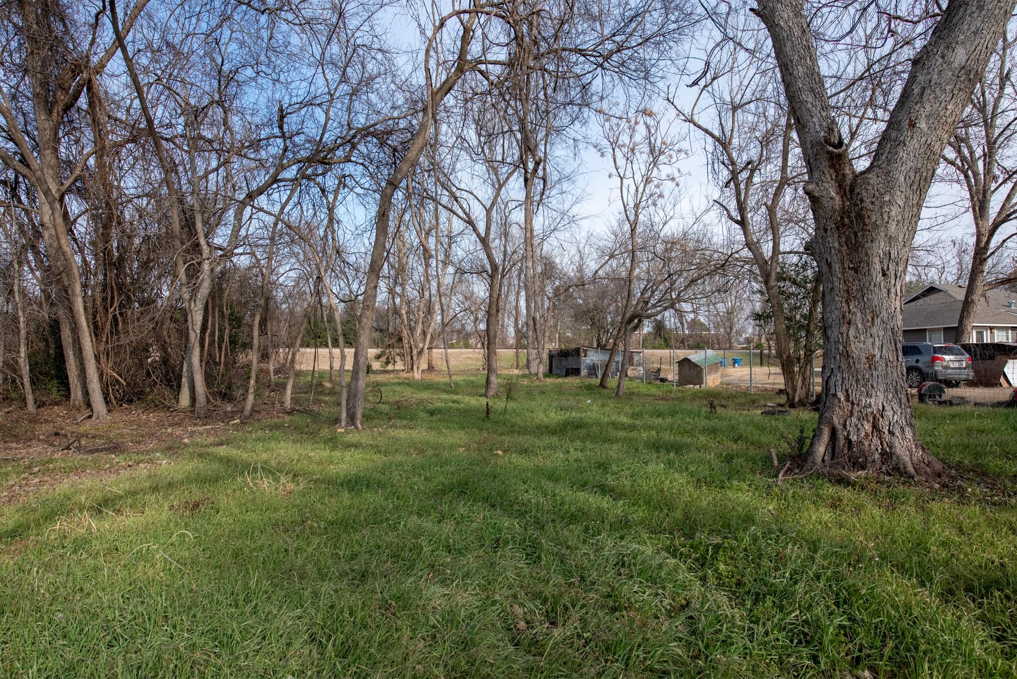 418 S Avenue D Avenue Elgin TX 78621