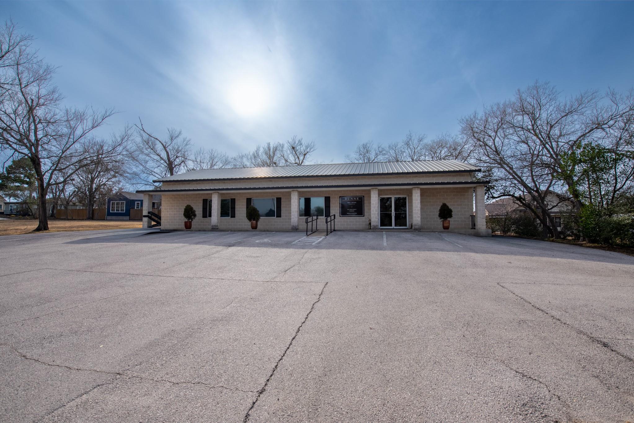 418 S Avenue D Avenue Elgin TX 78621