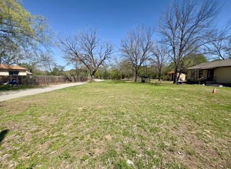 600 Sabine Street Lockhart TX 78644