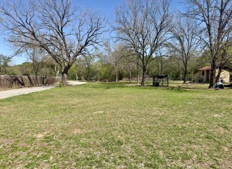 600 Sabine Street Lockhart TX 78644