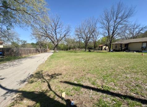 600 Sabine Street Lockhart TX 78644