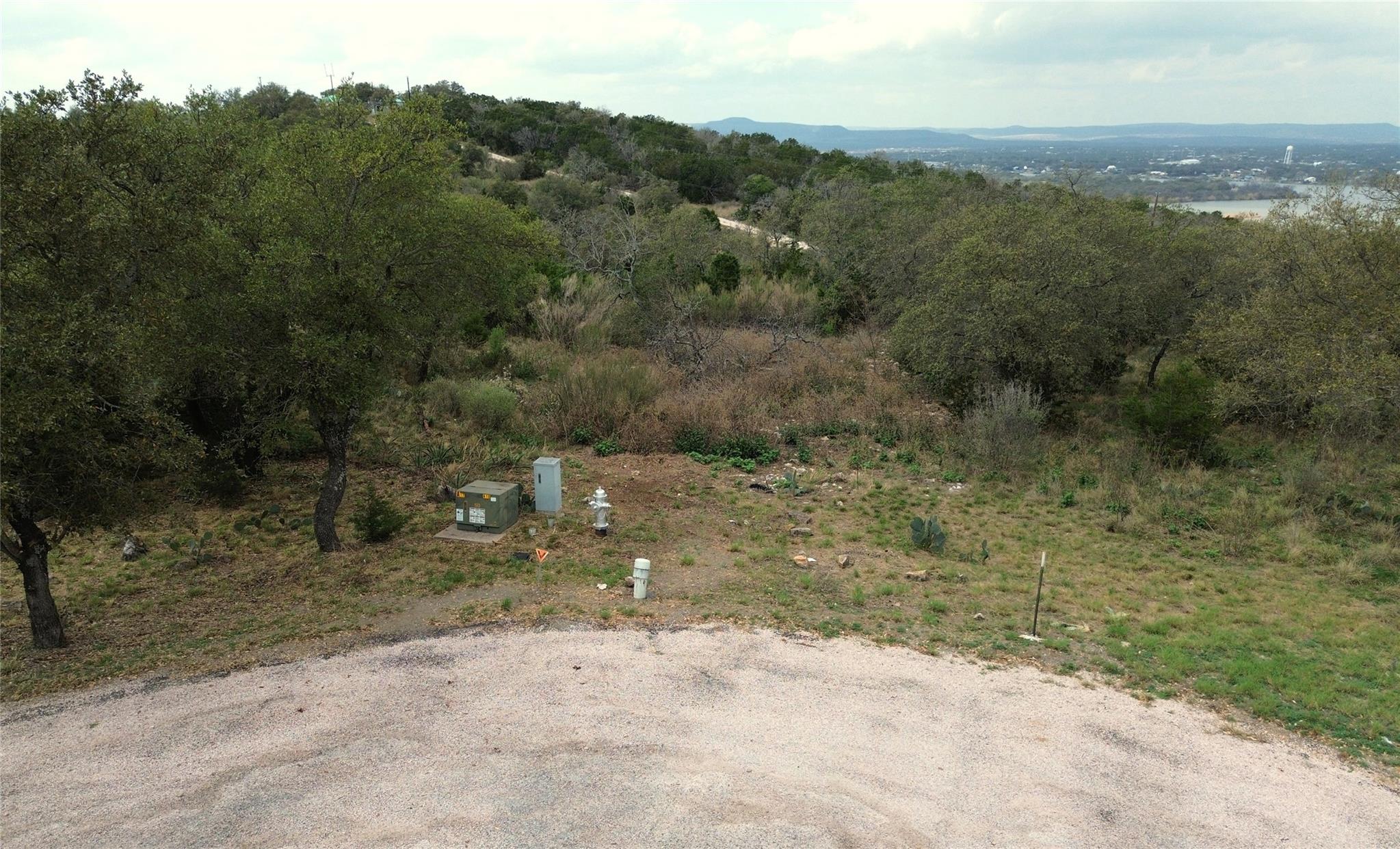 Lot 33 Eagle Feather Kingsland TX 78639