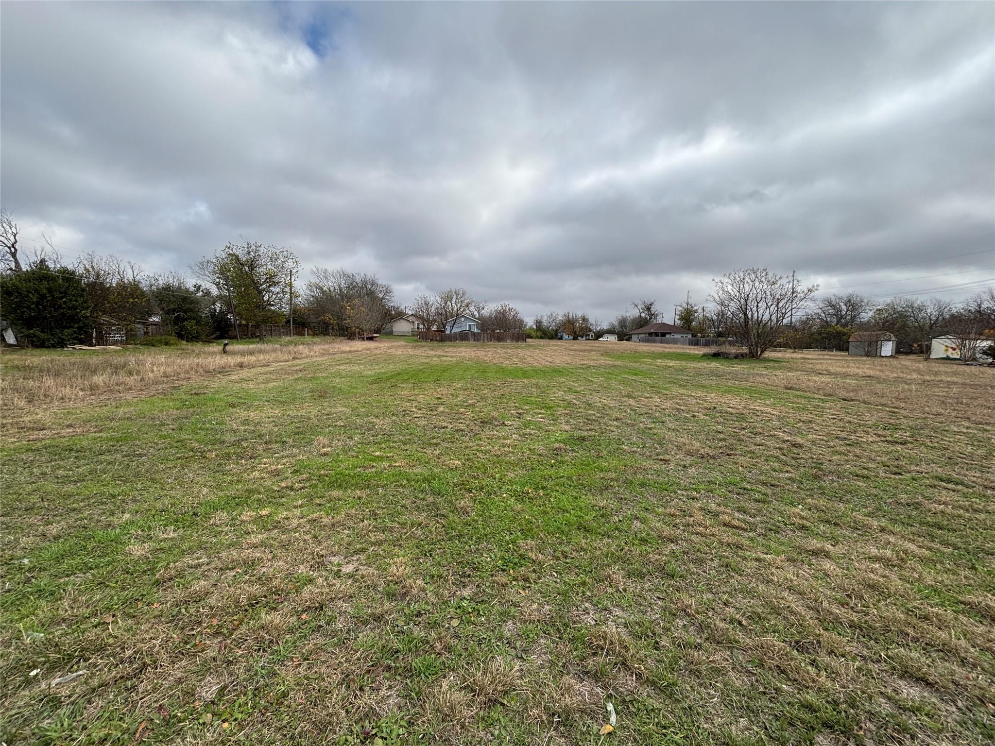 1302 Frink Street Taylor TX 76574