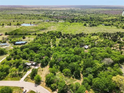 129 Lytton Acres Drive Dale TX 78616