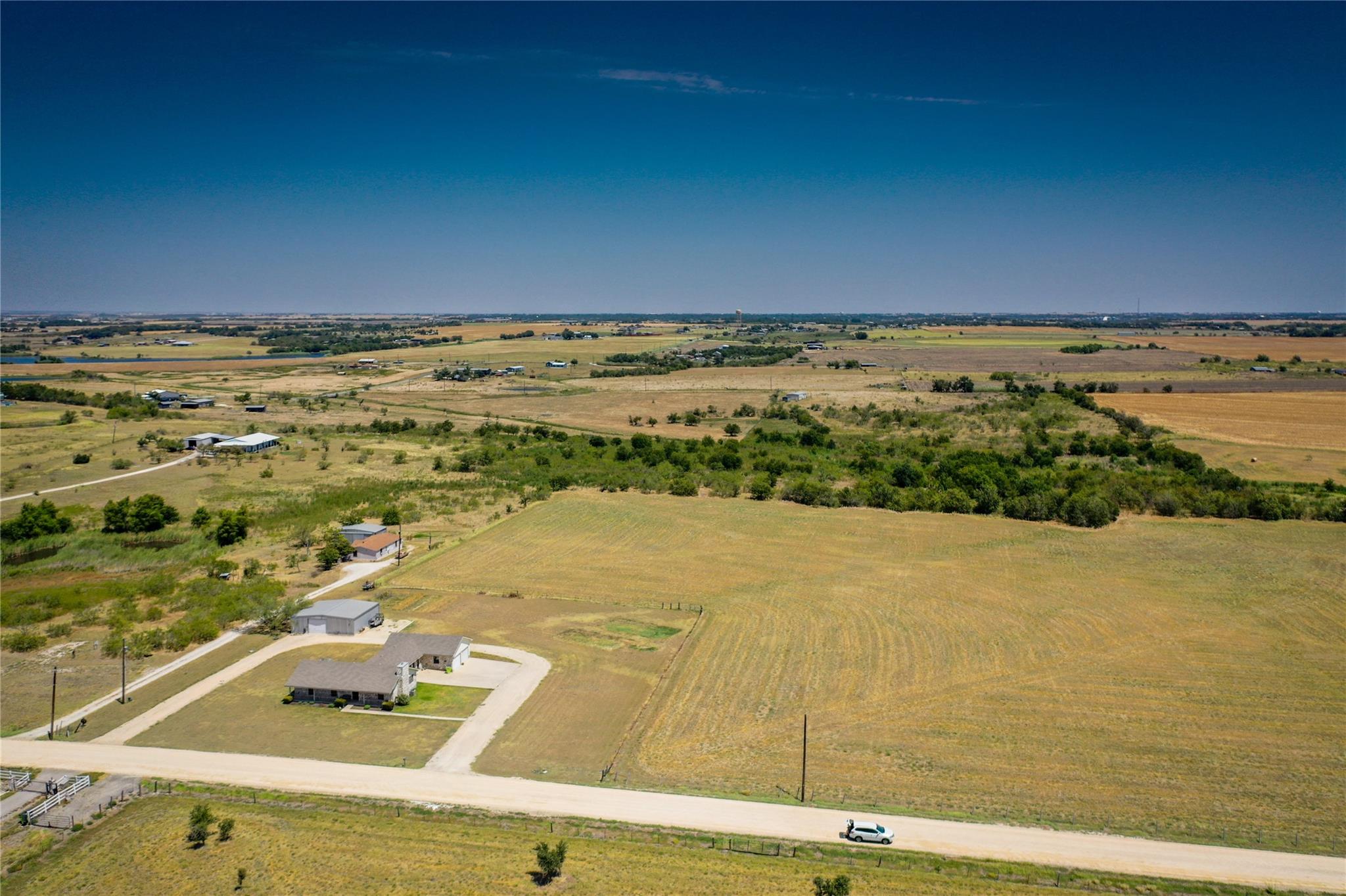 375 County Road 497 Taylor TX 76574